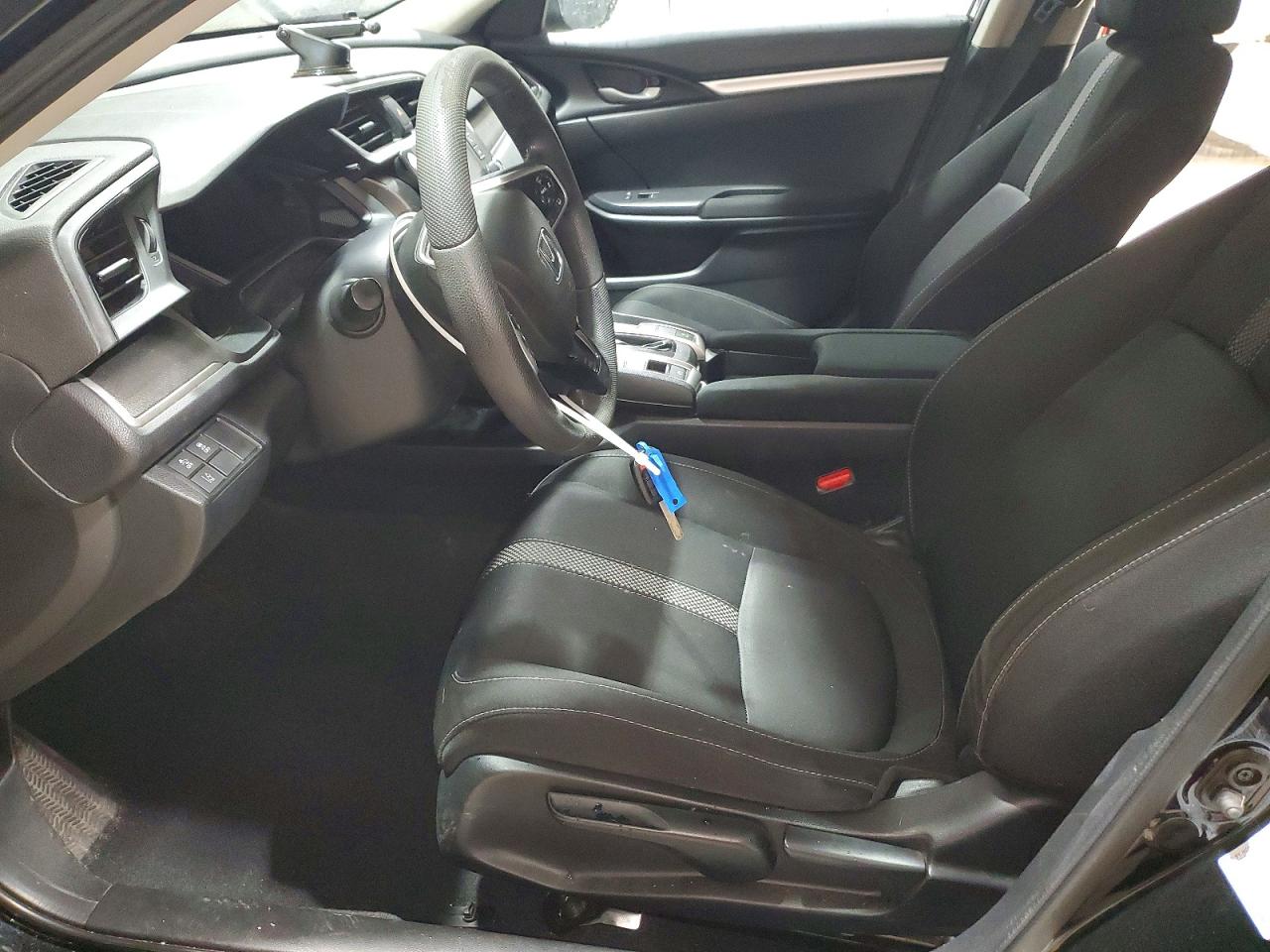 2020 HONDA CIVIC LX photo 7