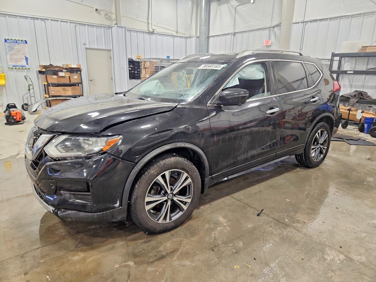 2019 NISSAN ROGUE