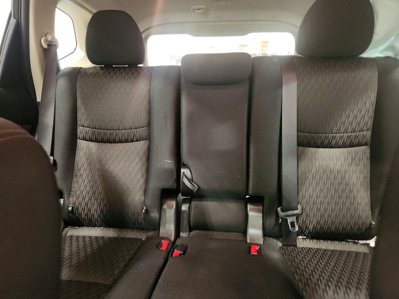 2019 NISSAN ROGUE S photo 10