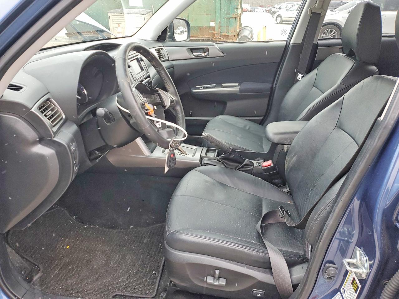 2011 SUBARU FORESTER LIMITED photo 7