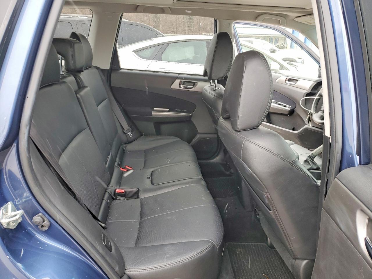2011 SUBARU FORESTER LIMITED photo 11