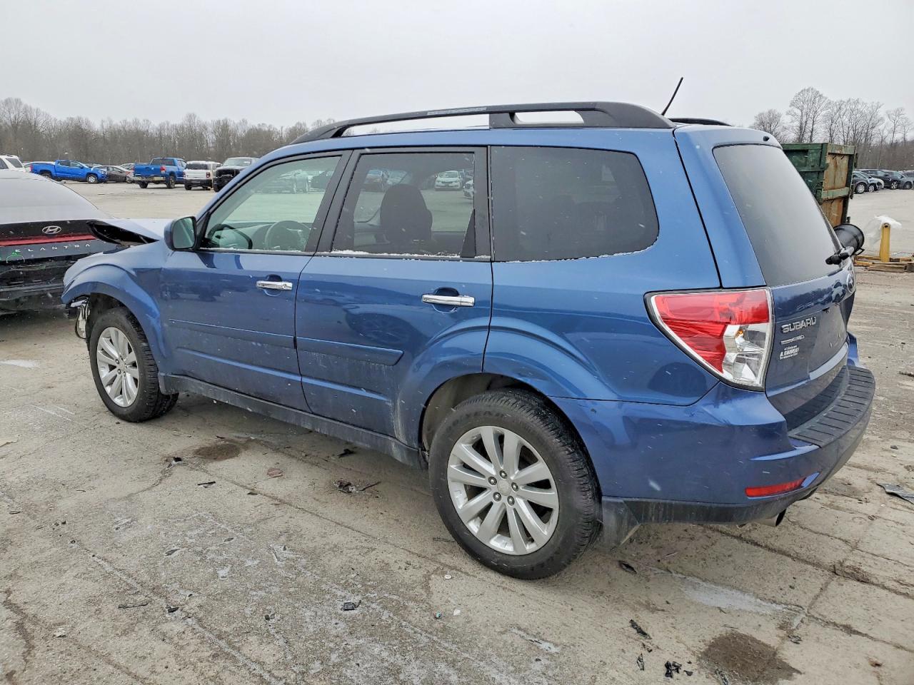 2011 SUBARU FORESTER LIMITED photo 2