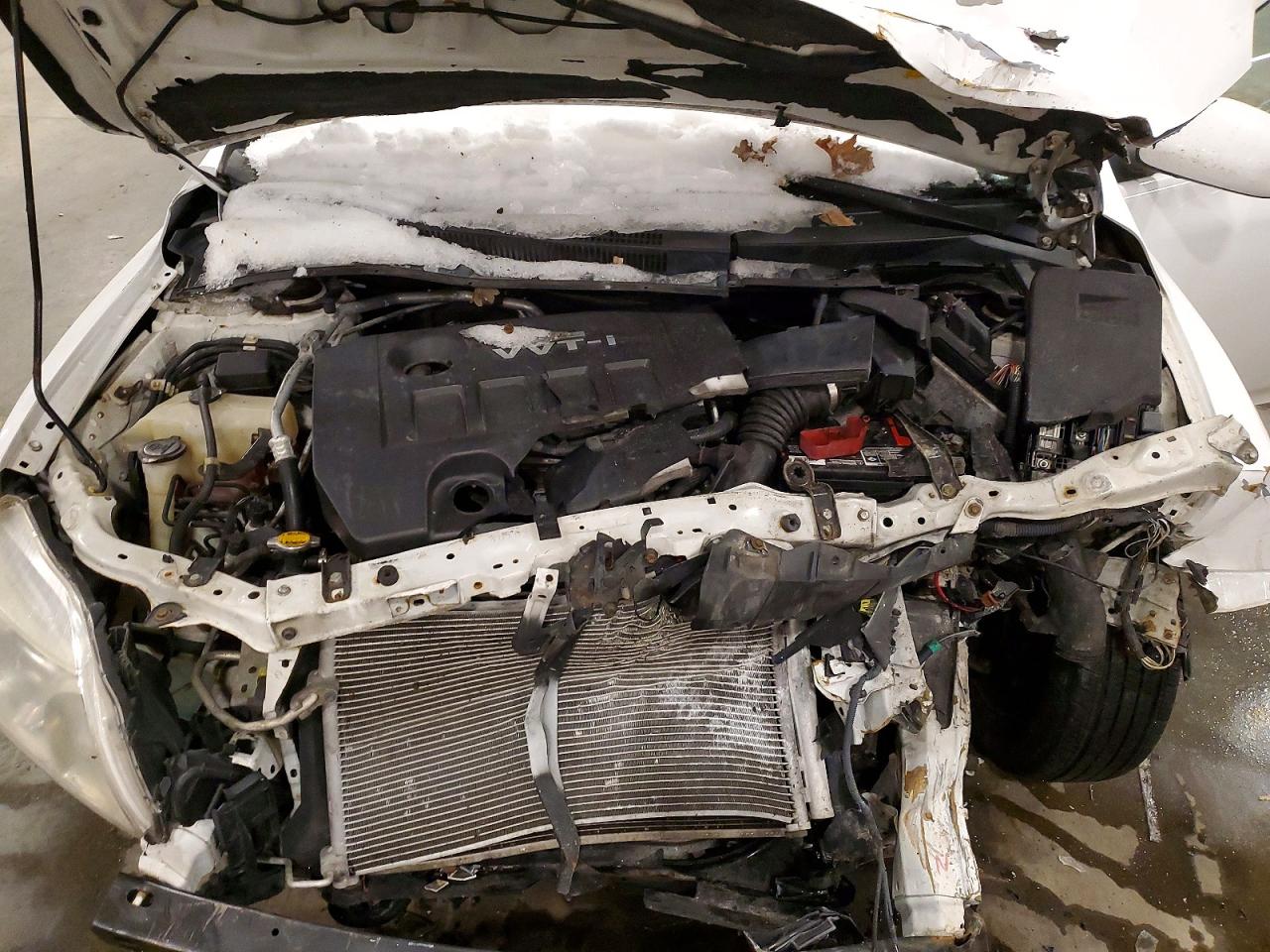 2010 TOYOTA COROLLA BASE photo 11