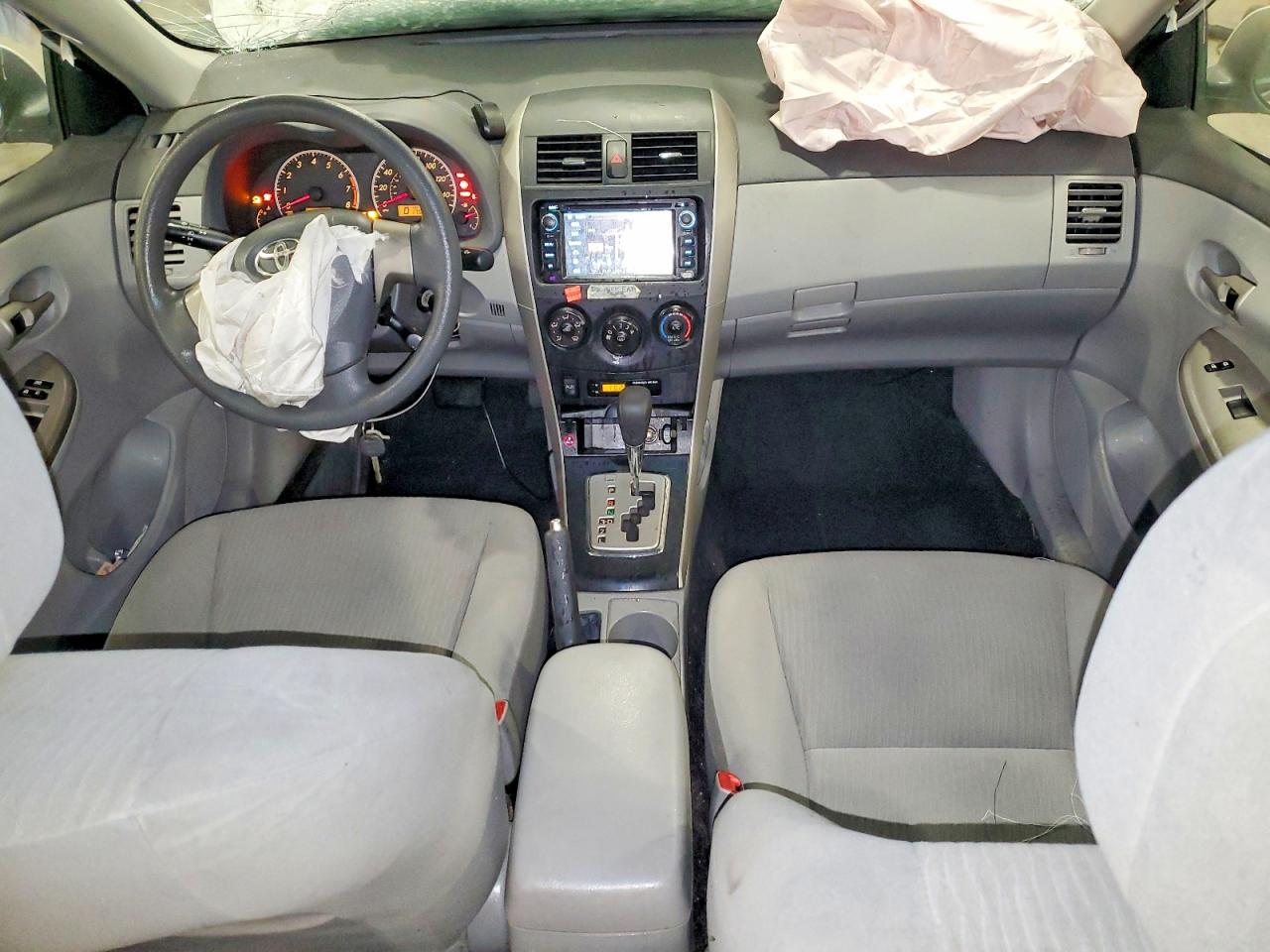 2010 TOYOTA COROLLA BASE photo 8
