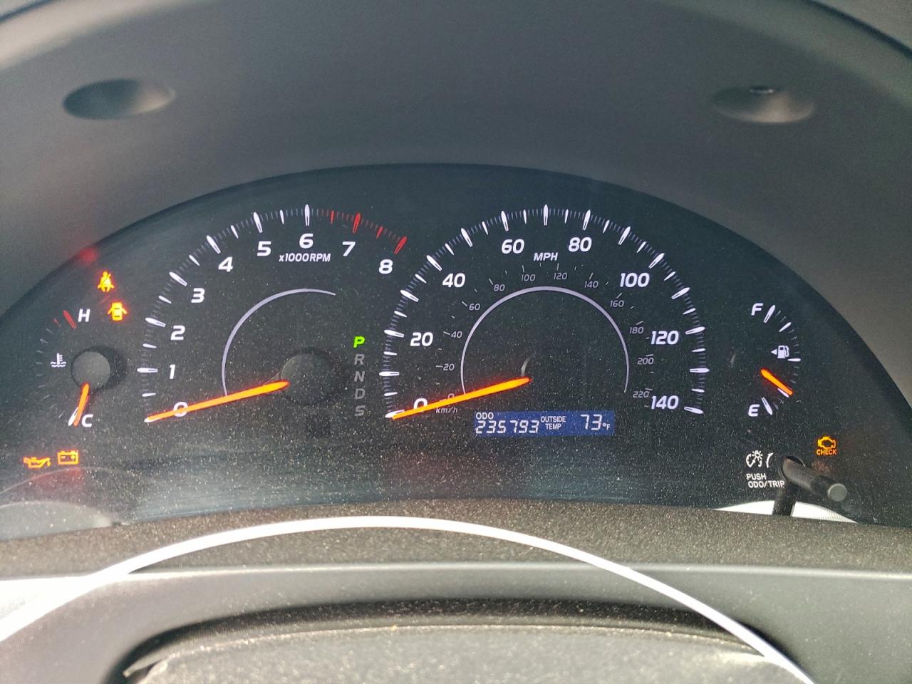 2010 TOYOTA CAMRY BASE photo 9