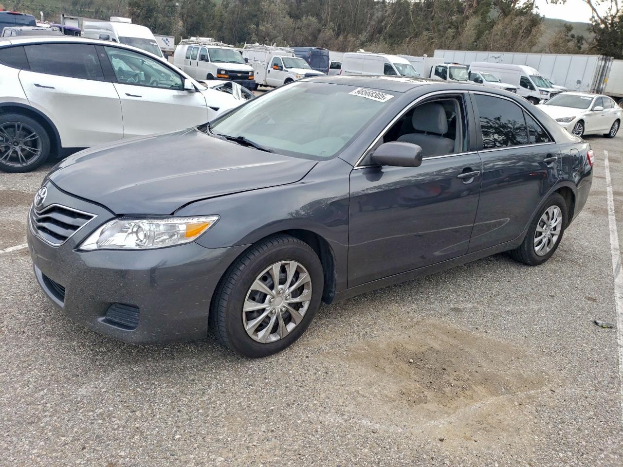 2010 TOYOTA CAMRY