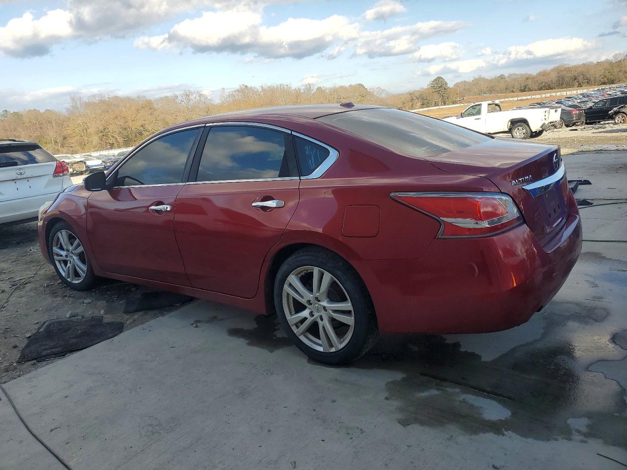 2015 NISSAN ALTIMA 3.5S photo 2