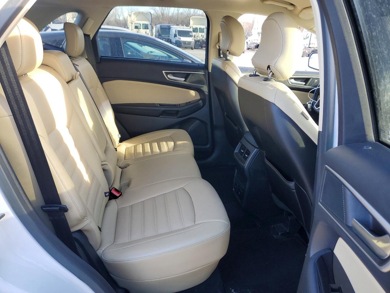 2017 FORD EDGE SEL photo 21
