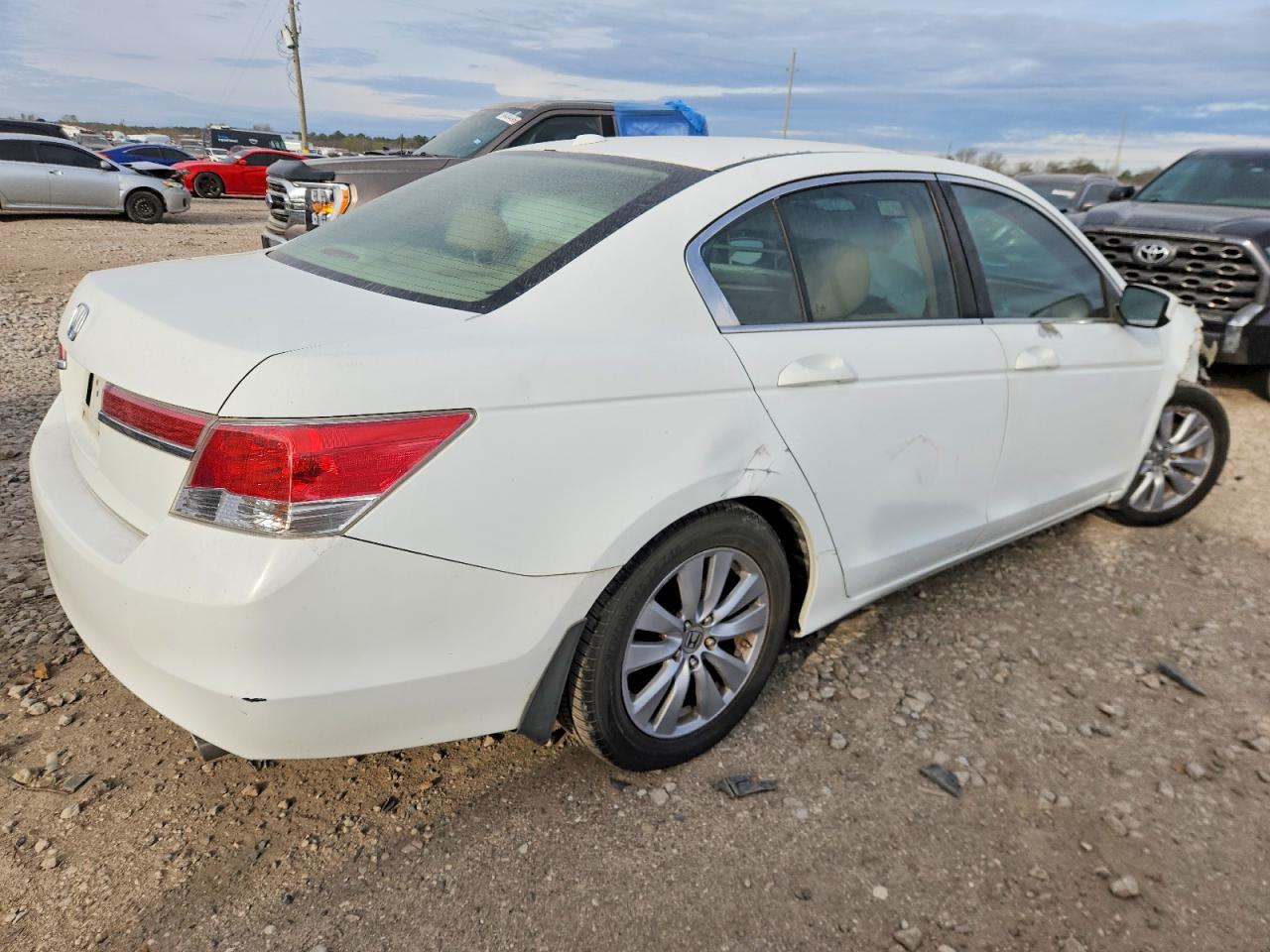 2011 HONDA ACCORD EXL photo 3