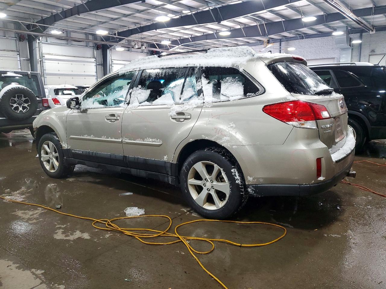 2014 SUBARU OUTBACK 2.5I PREMIUM photo 2