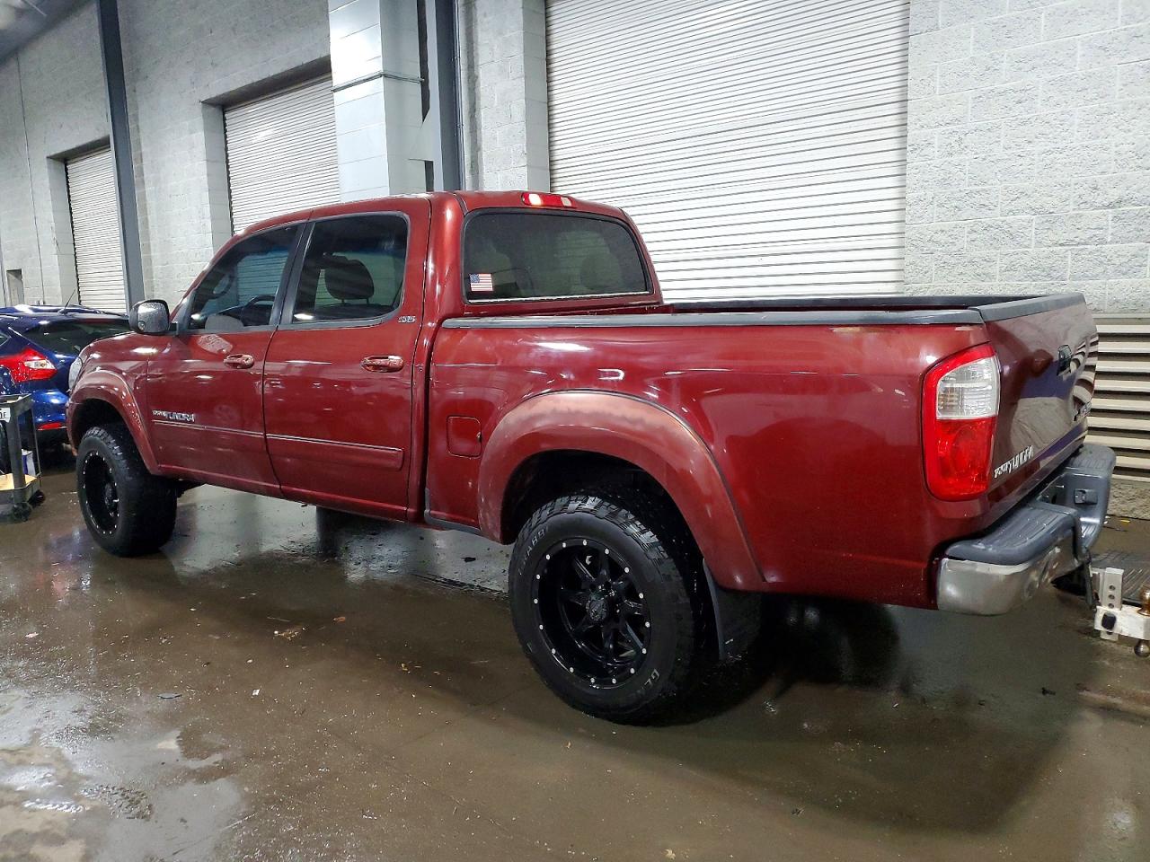 2005 TOYOTA TUNDRA DOUBLE CAB SR5 photo 2