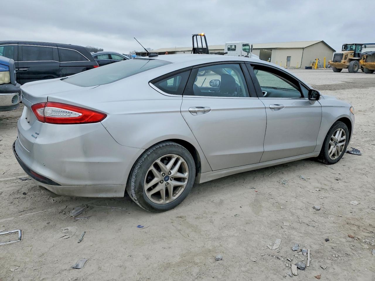 2013 FORD FUSION SE photo 3