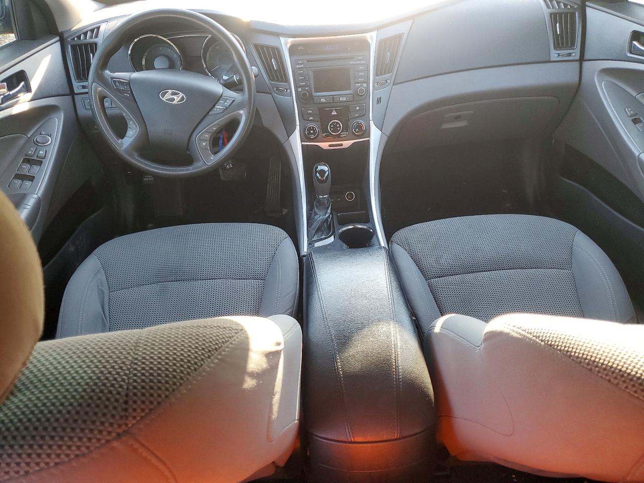 2014 HYUNDAI SONATA GLS photo 8