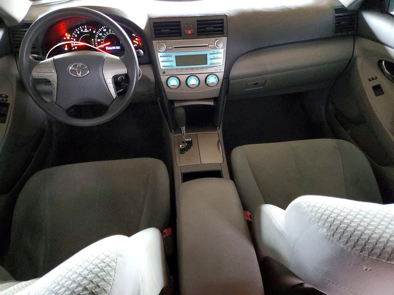 2007 TOYOTA CAMRY LE photo 8