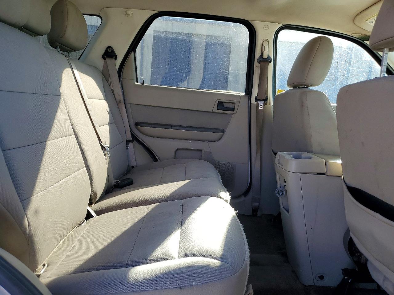 2011 FORD ESCAPE XLT photo 11