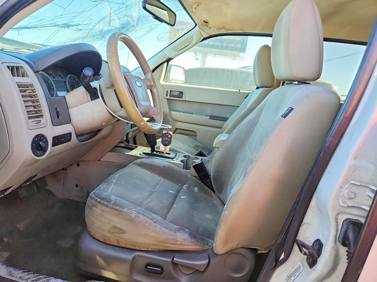2011 FORD ESCAPE XLT photo 7