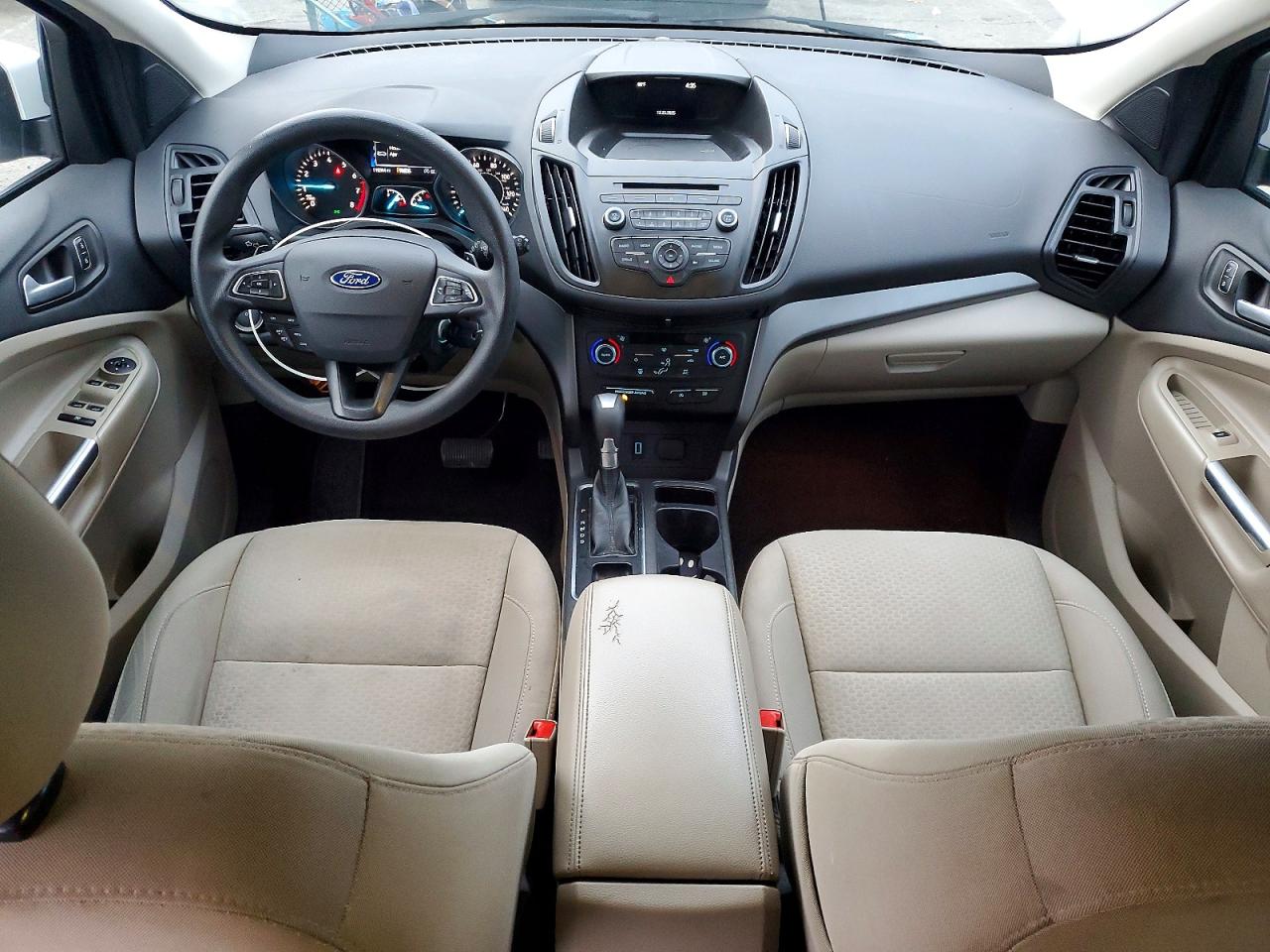 2017 FORD ESCAPE SE photo 15
