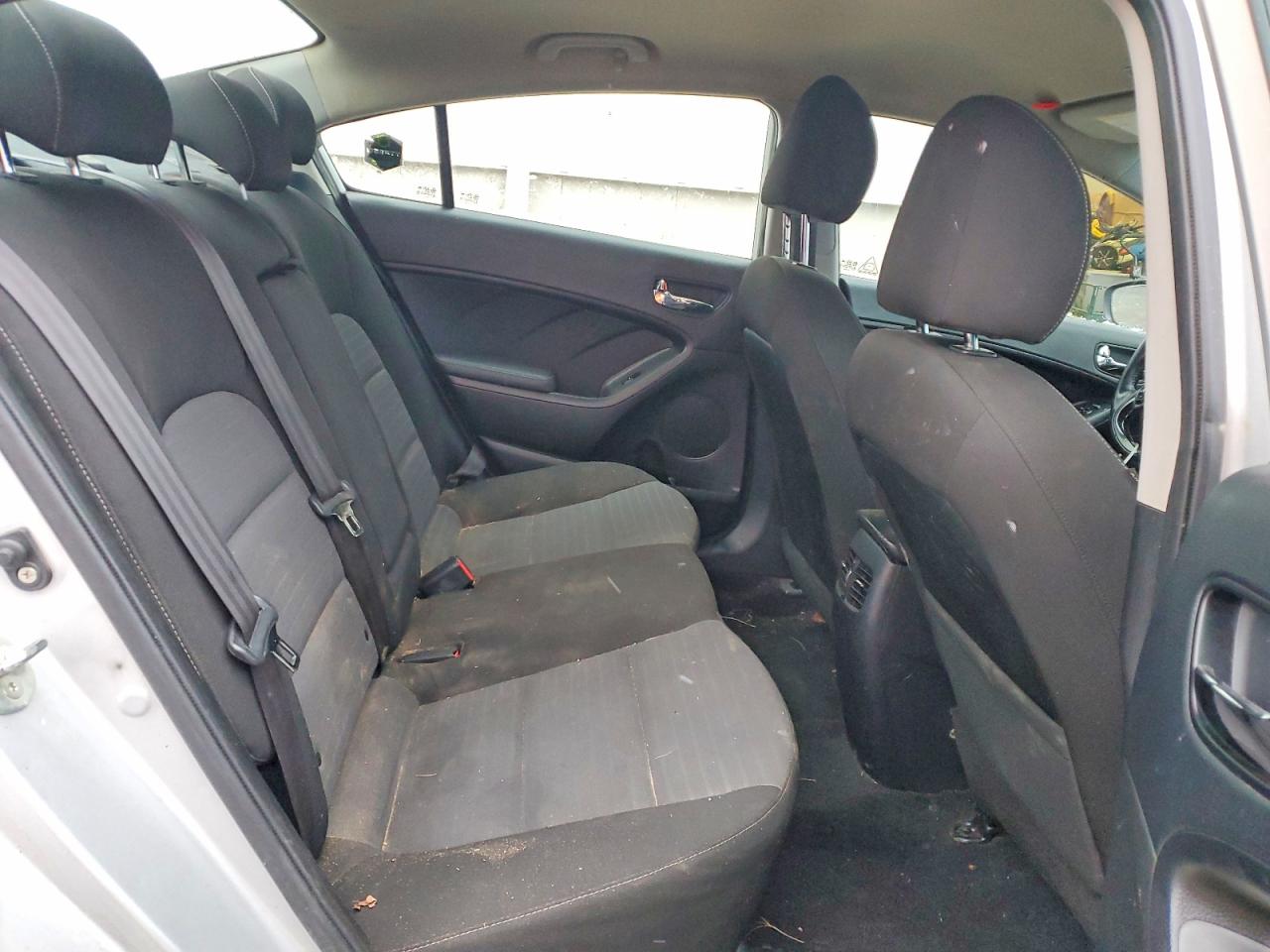 2017 KIA FORTE EX photo 19