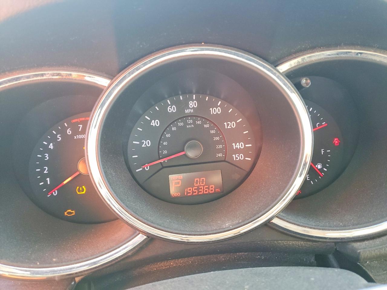 2013 KIA SORENTO LX photo 17