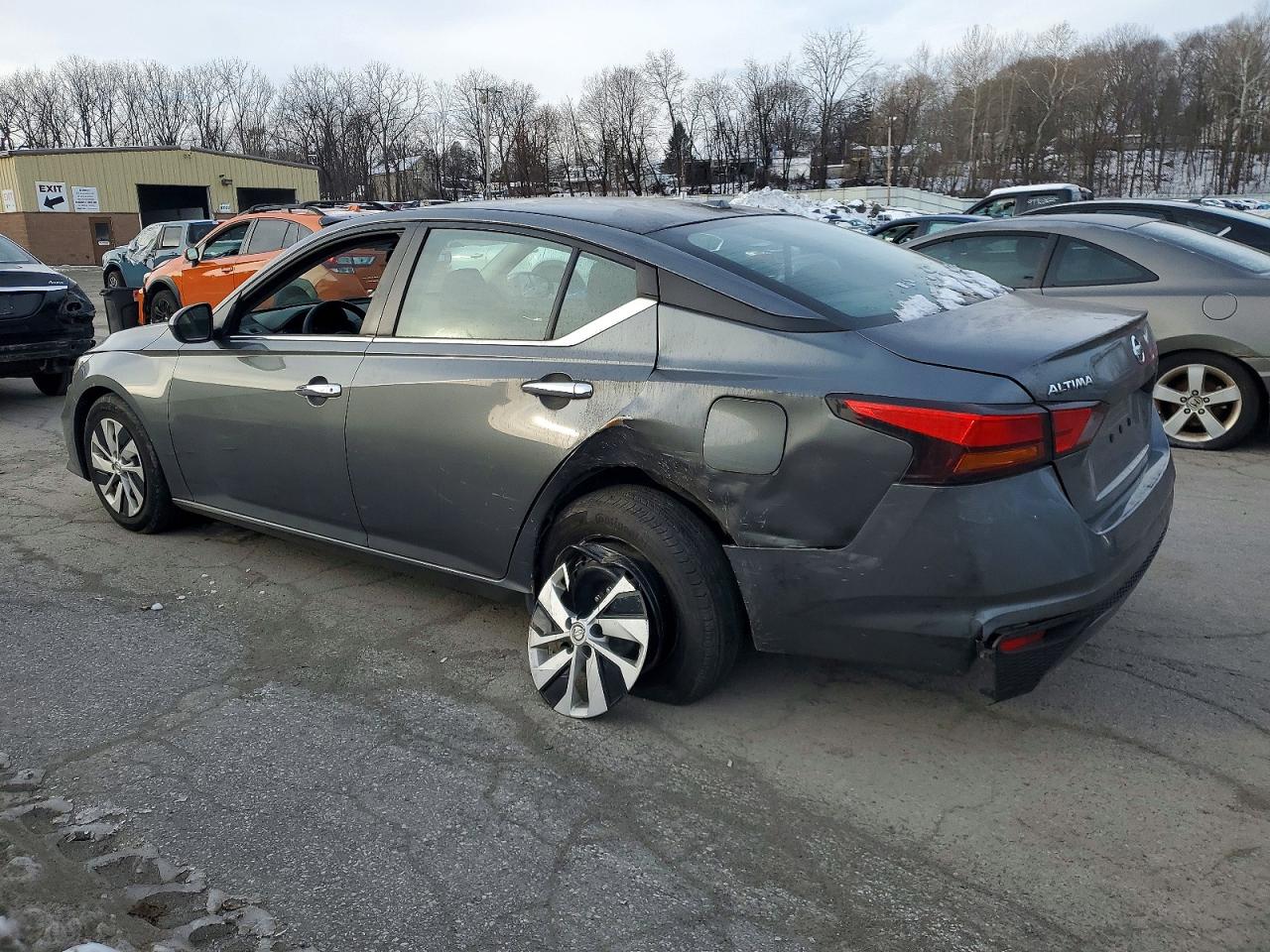 2019 NISSAN ALTIMA S photo 3