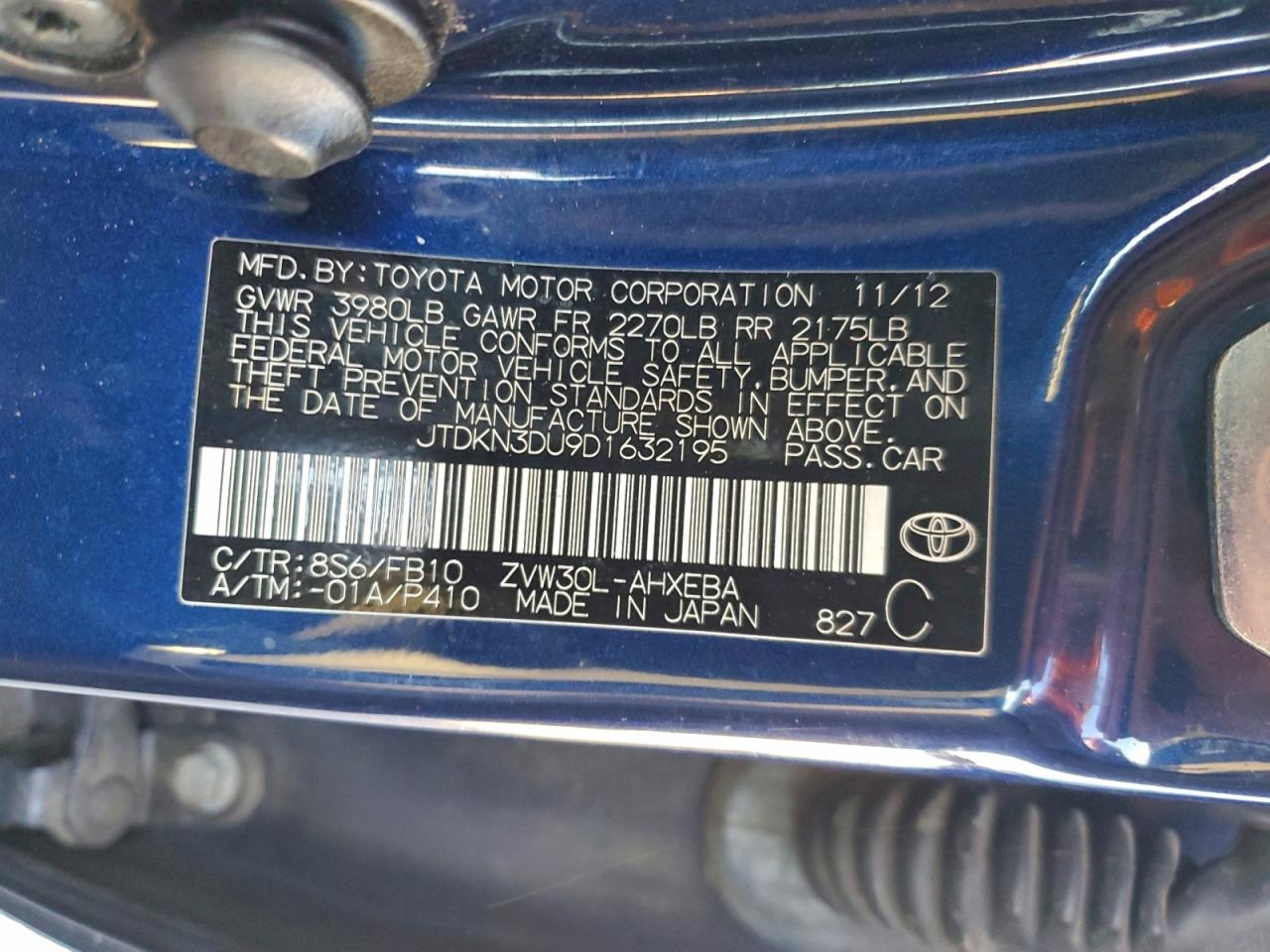 2013 TOYOTA PRIUS photo 12