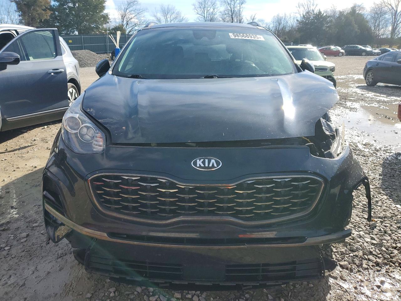 2020 KIA SPORTAGE S photo 9