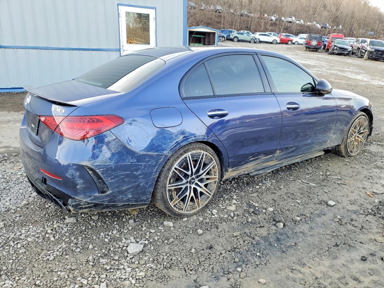 2025 MERCEDES-BENZ C 43 AMG photo 7