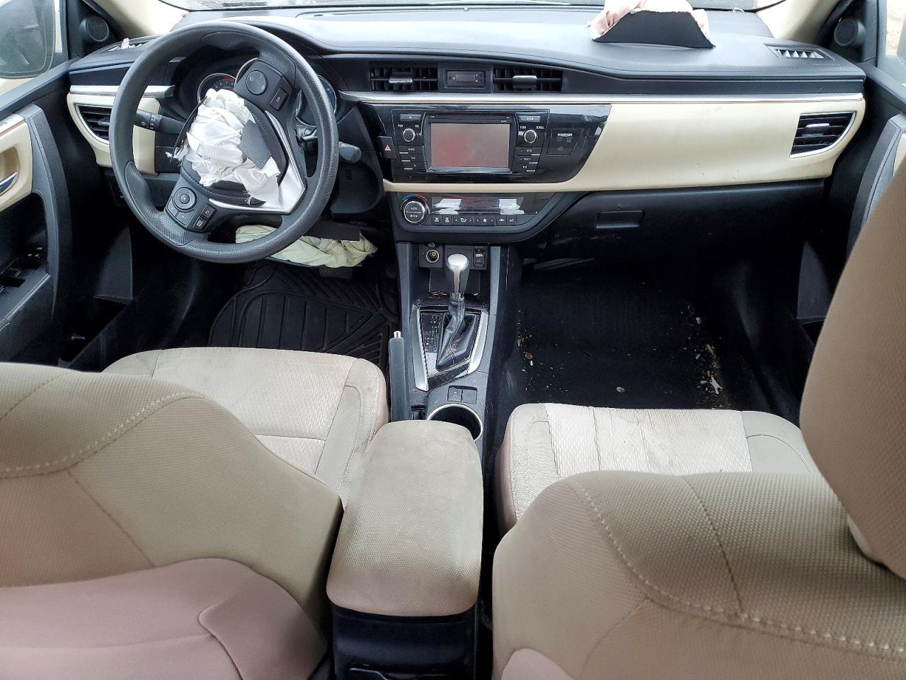 2014 TOYOTA COROLLA LE photo 15