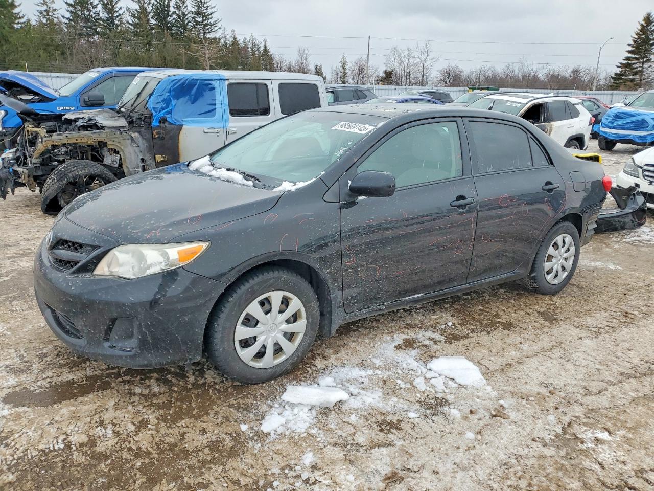 2013 TOYOTA COROLLA