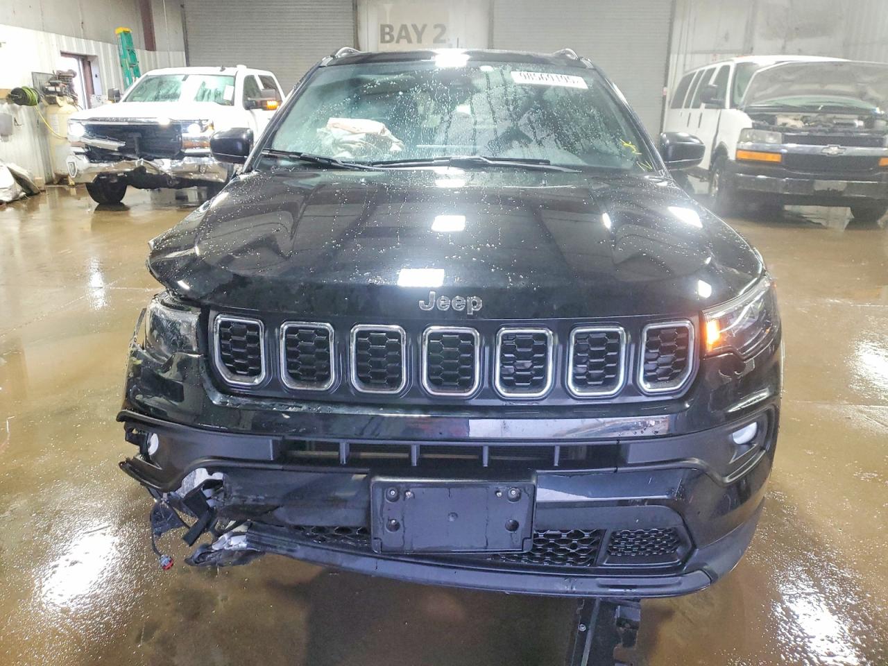 2024 JEEP COMPASS LATITUDE LUX photo 5