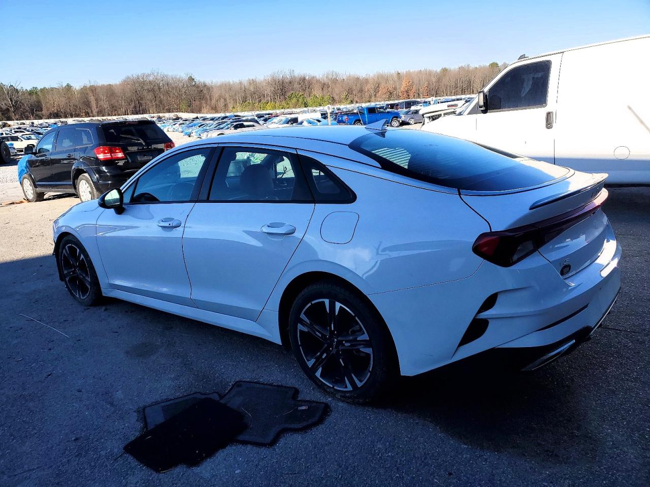 2023 KIA K5 GT LINE photo 2