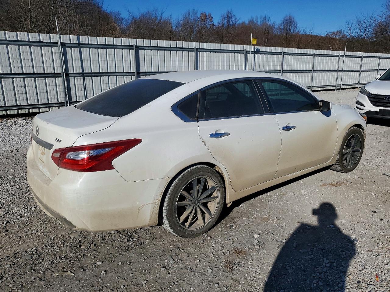 2016 NISSAN ALTIMA 2.5 photo 5