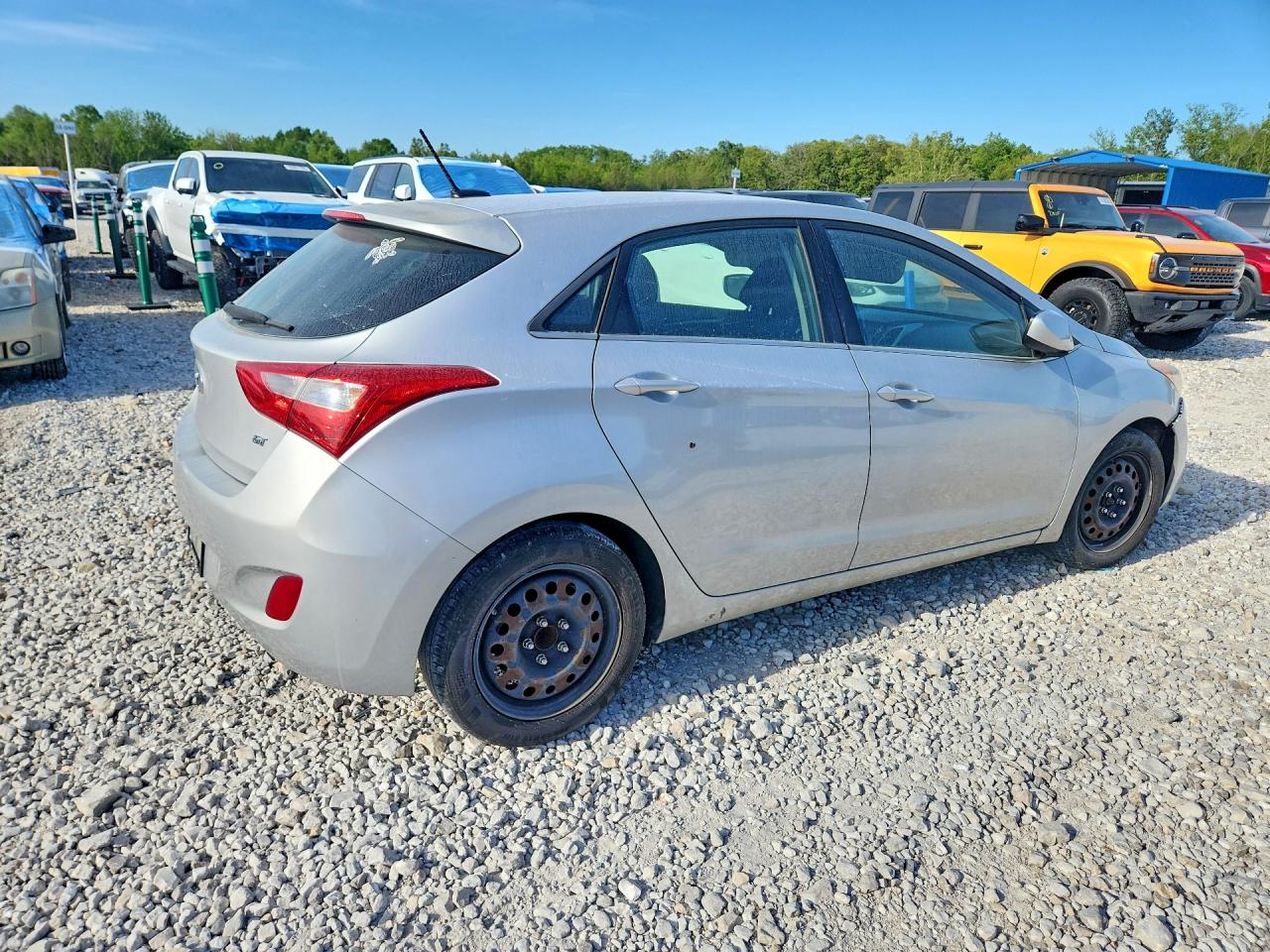 2016 HYUNDAI ELANTRA GT BASE photo 6