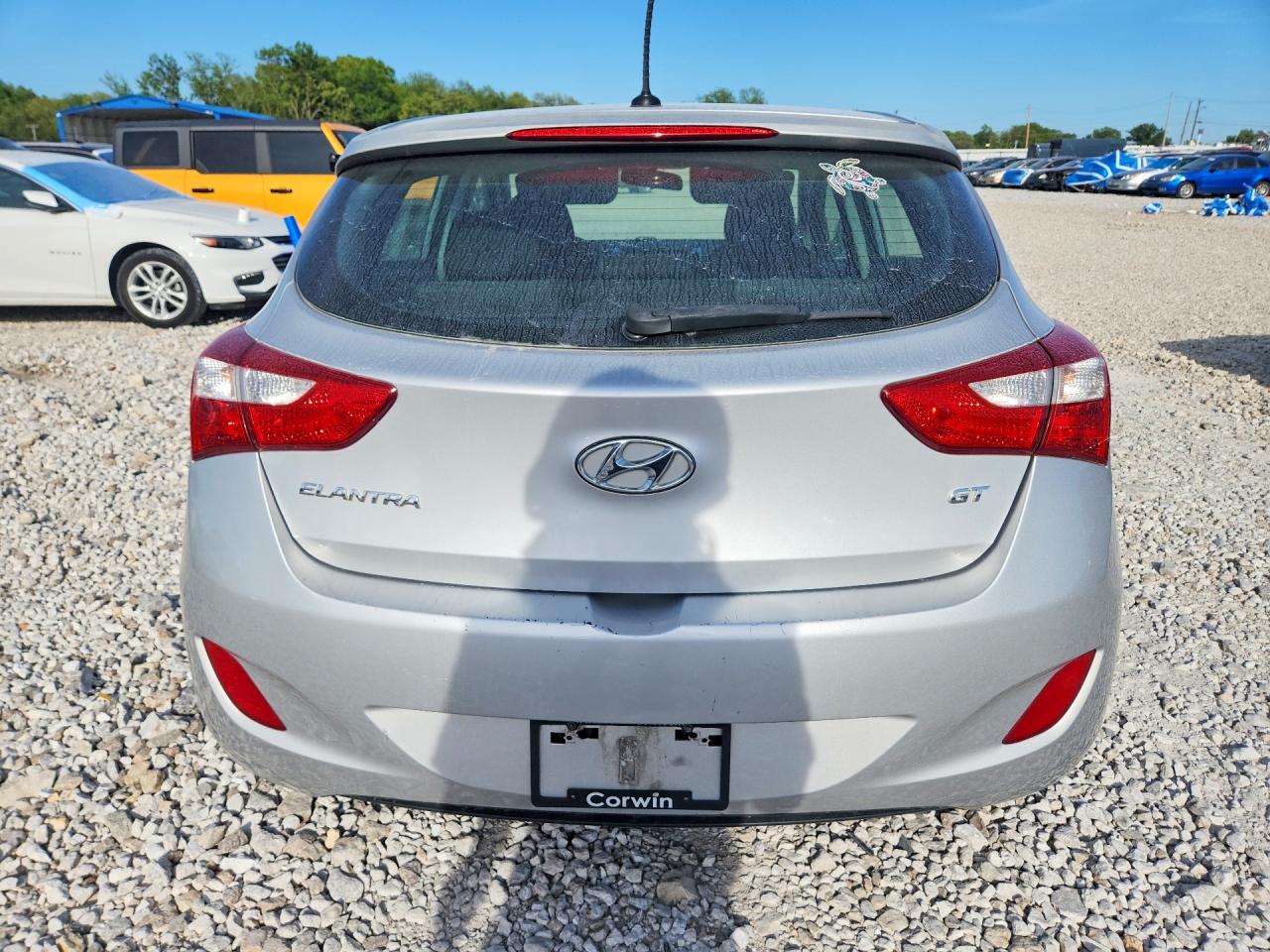 2016 HYUNDAI ELANTRA GT BASE photo 12