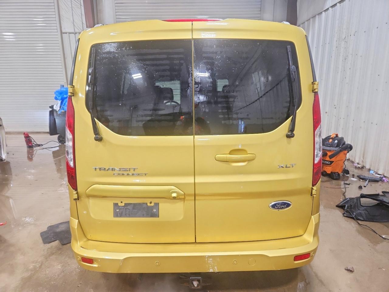 2015 FORD TRANSIT CONNECT XLT photo 6