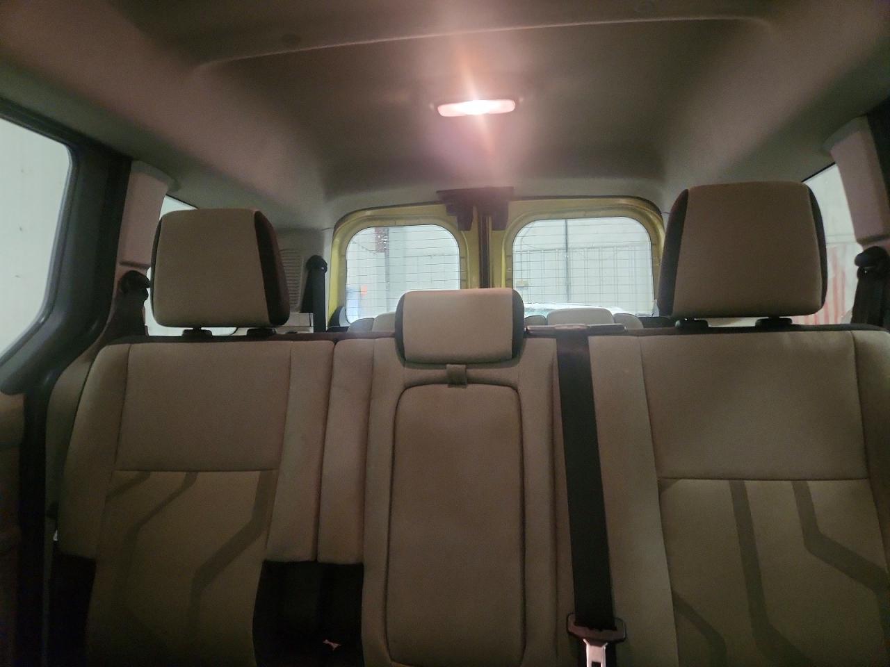 2015 FORD TRANSIT CONNECT XLT photo 10