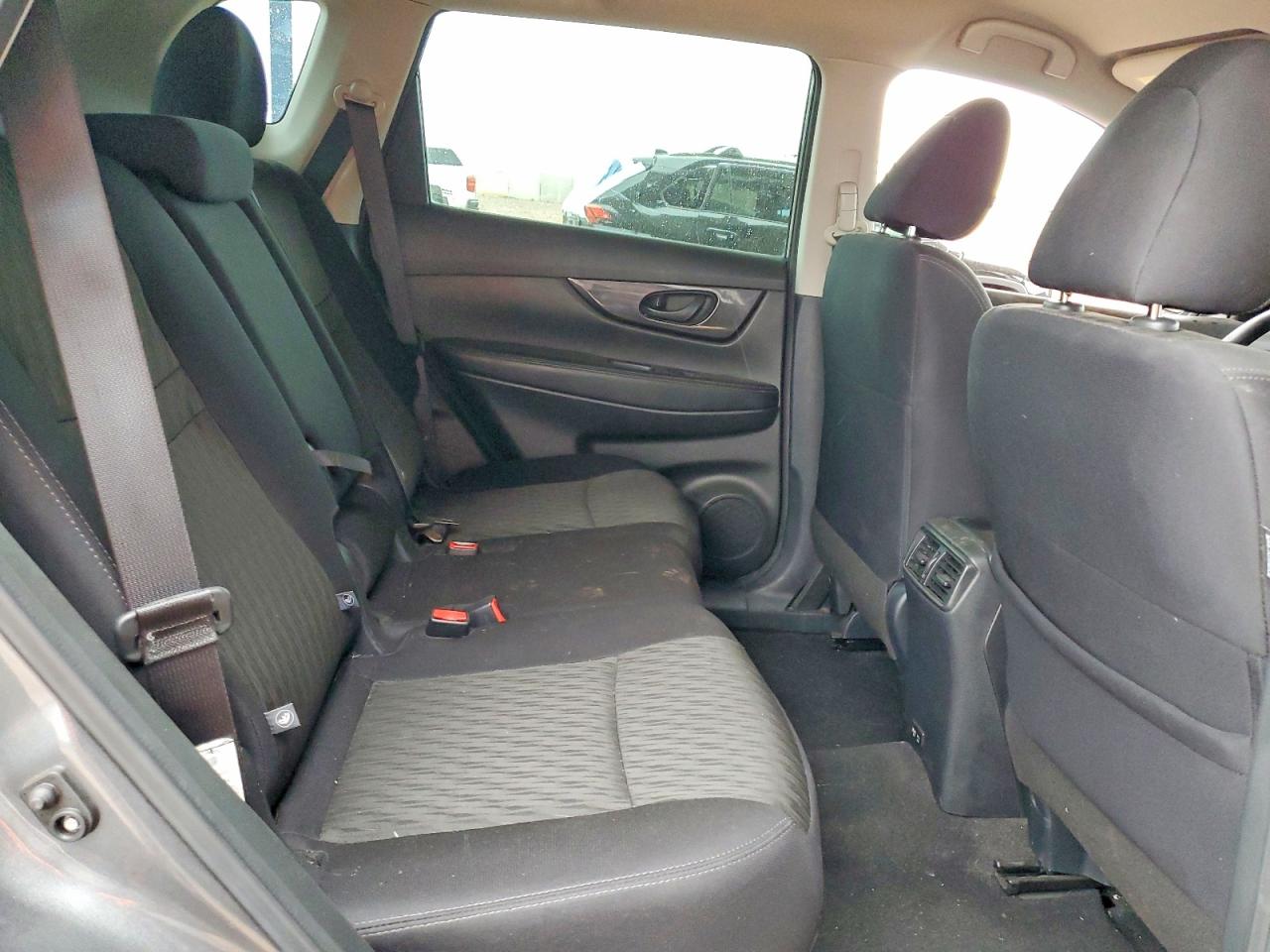 2020 NISSAN ROGUE S photo 11