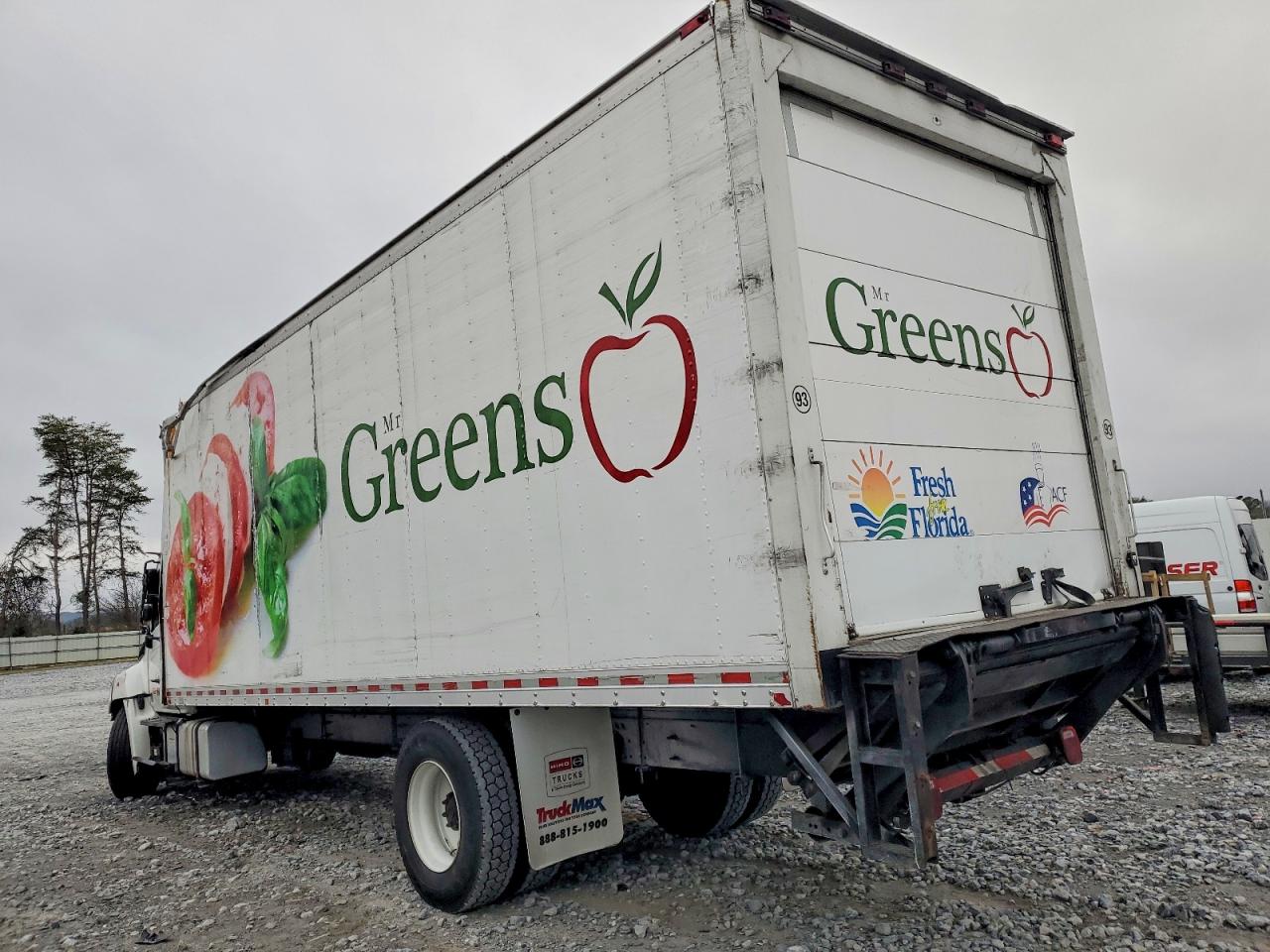 2020 HINO 268A REFRIGERATED BOX TRUCK photo 2
