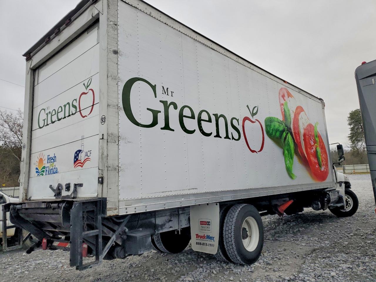 2020 HINO 268A REFRIGERATED BOX TRUCK photo 3