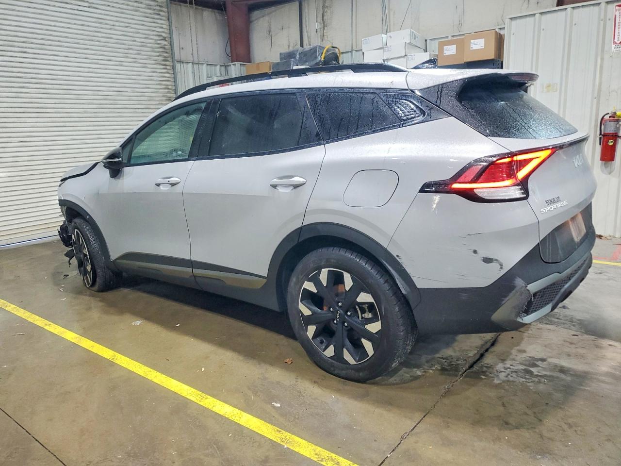 2023 KIA SPORTAGE X LINE photo 2