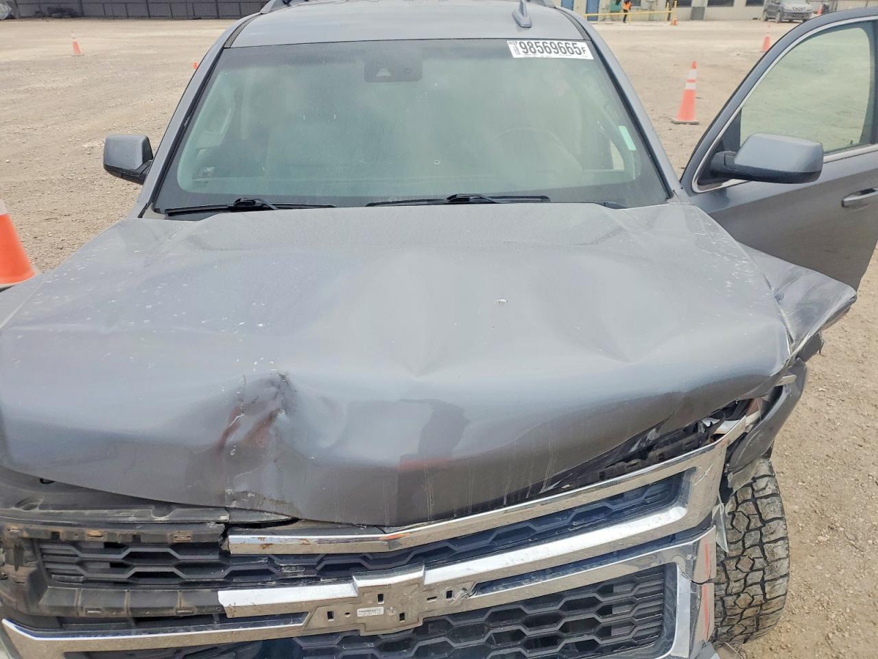 2018 CHEVROLET SUBURBAN C1500 LT photo 45
