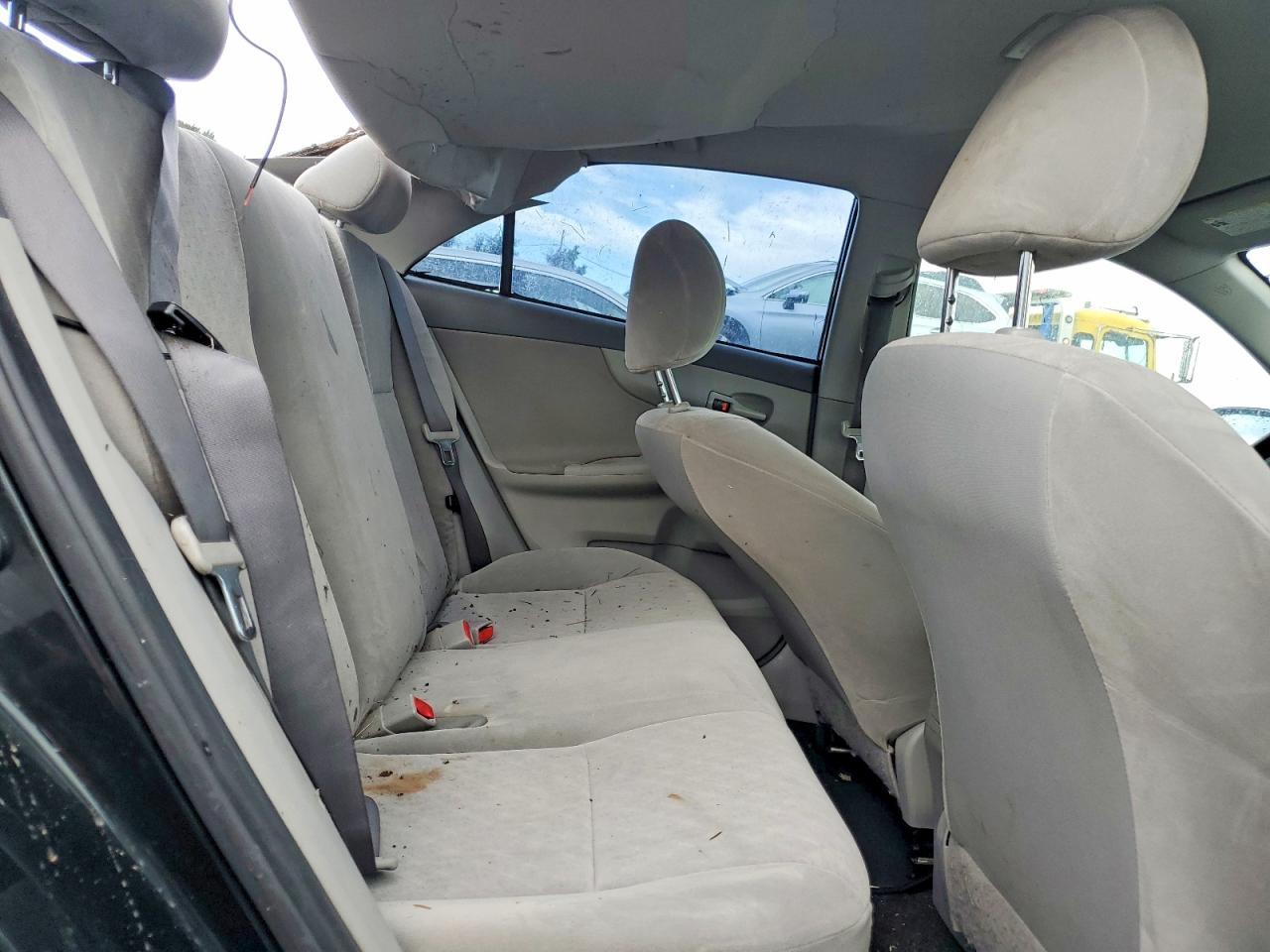 2009 TOYOTA COROLLA BASE photo 28