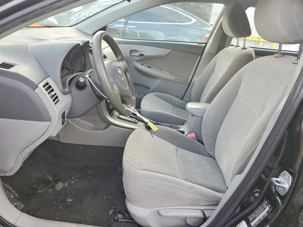 2009 TOYOTA COROLLA BASE photo 19