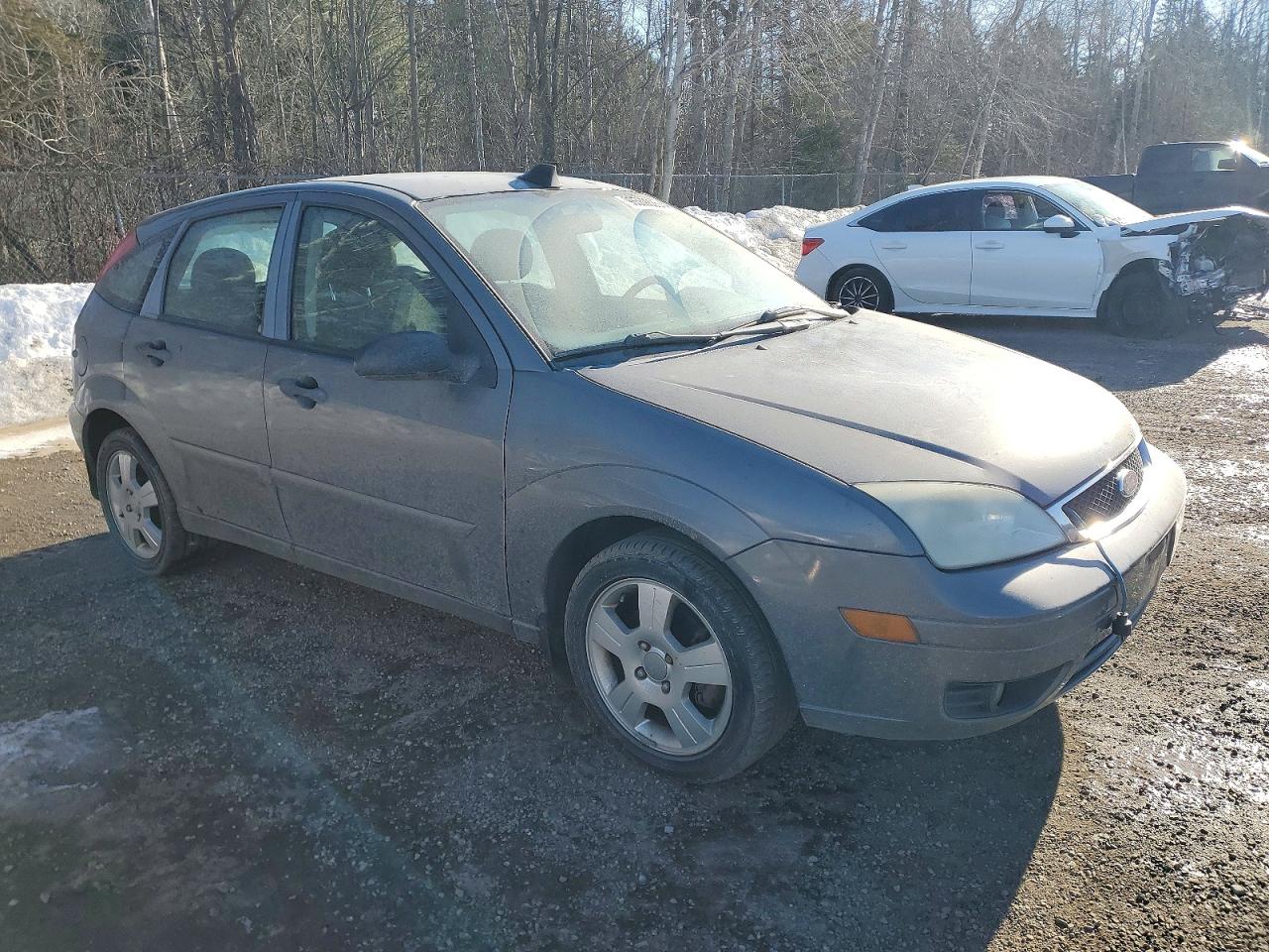 2007 FORD FOCUS ZX5 photo 4