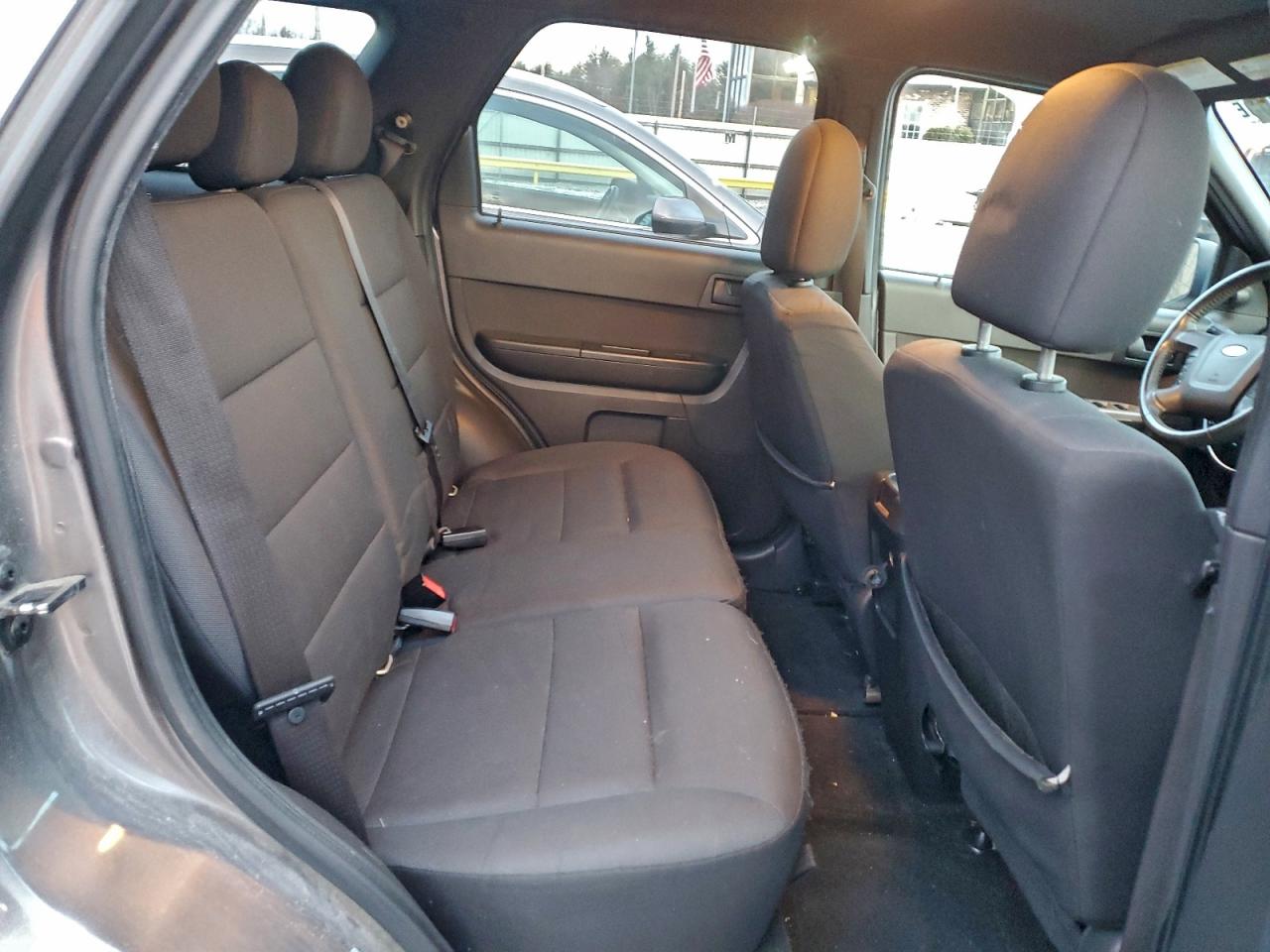 2012 FORD ESCAPE XLT photo 31