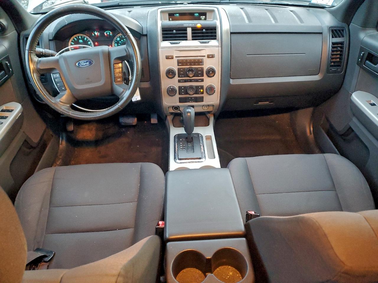 2012 FORD ESCAPE XLT photo 22