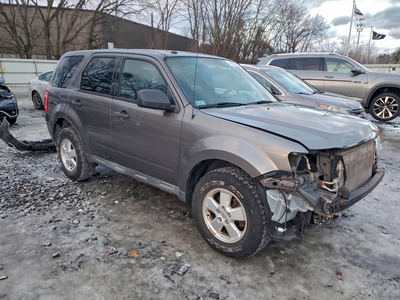 2012 FORD ESCAPE XLT photo 10