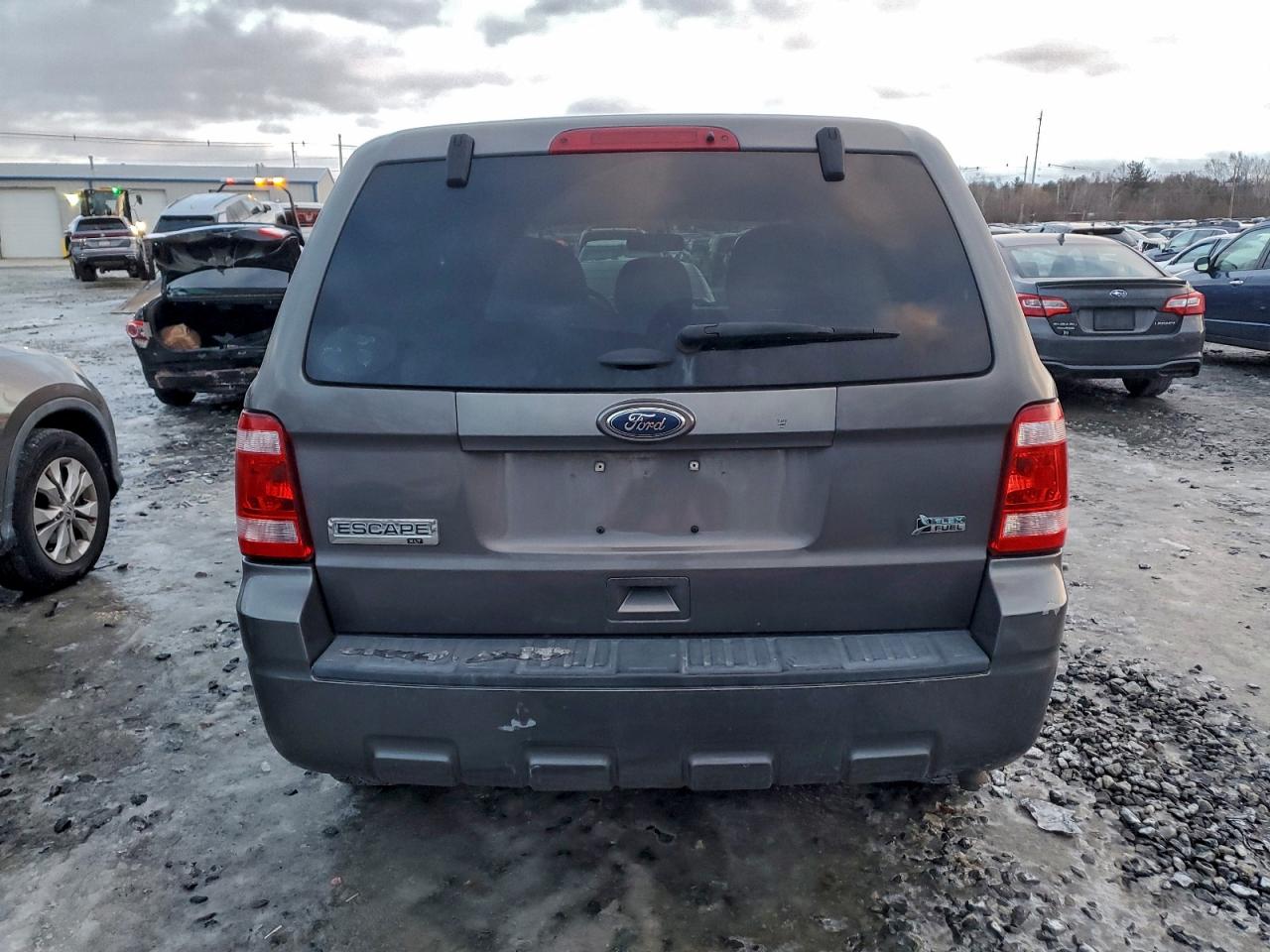 2012 FORD ESCAPE XLT photo 16