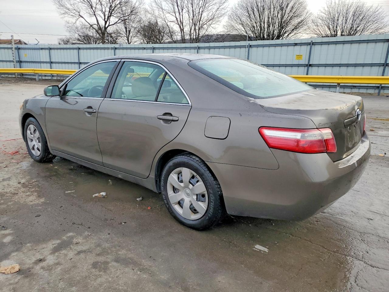 2007 TOYOTA CAMRY CE photo 4