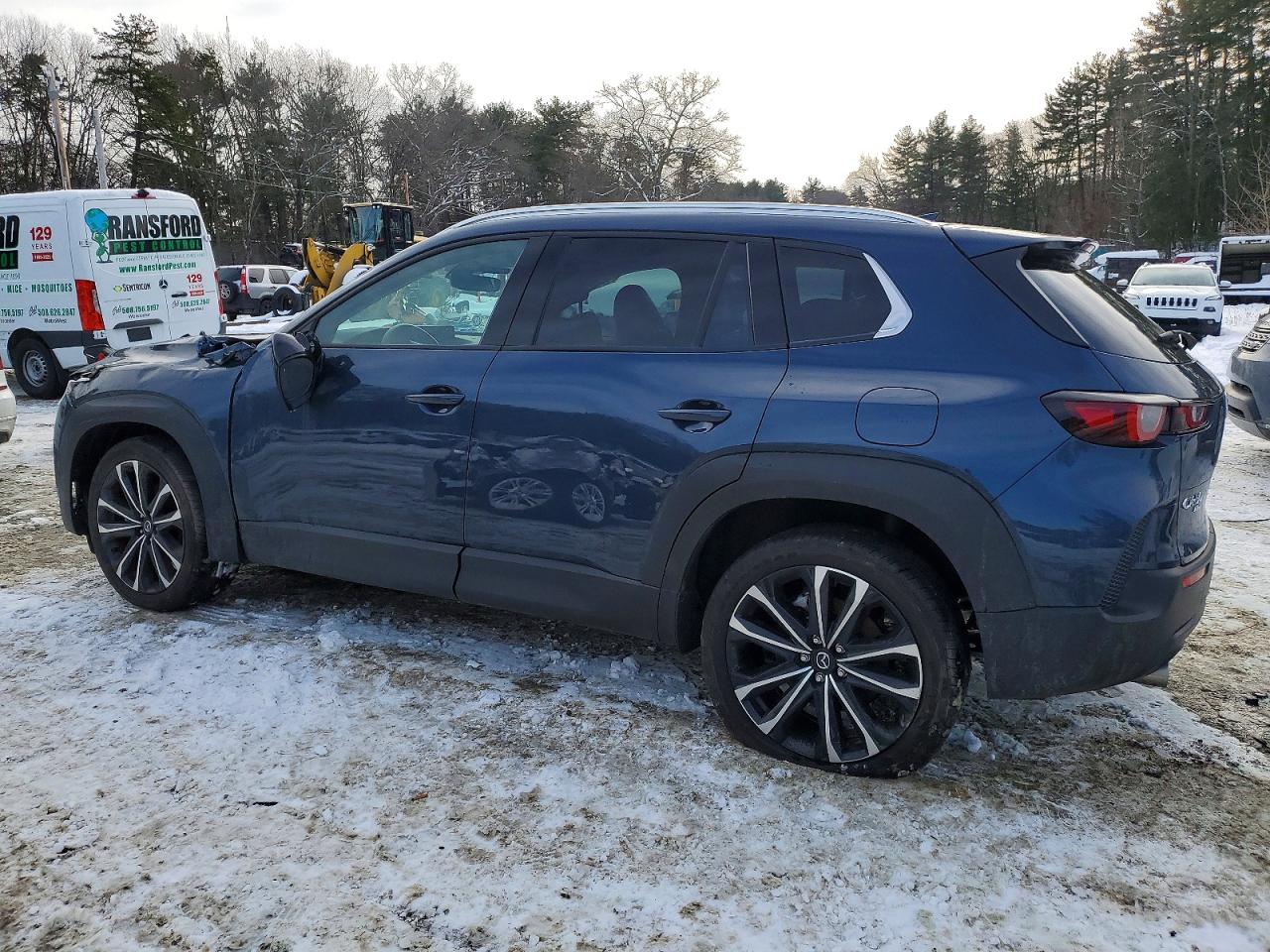 2025 MAZDA CX-50 PREMIUM PLUS photo 2